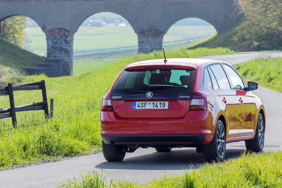  Skoda Rapid Spaceback 2017 года  (WW) (фото 31 из 41)